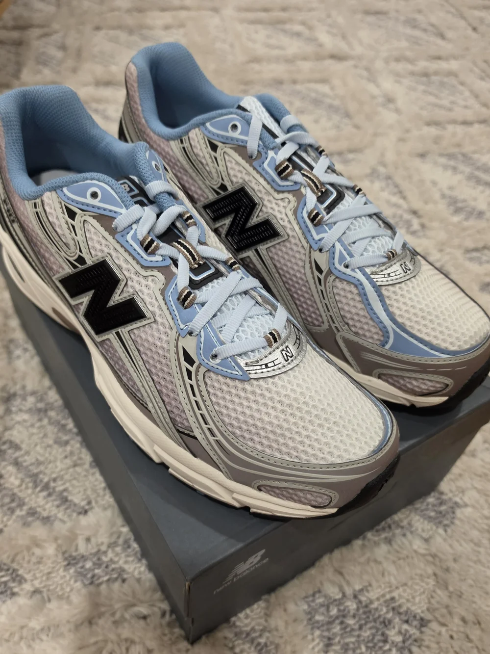 New Balance Unisex 740 Sea Salt Shadow